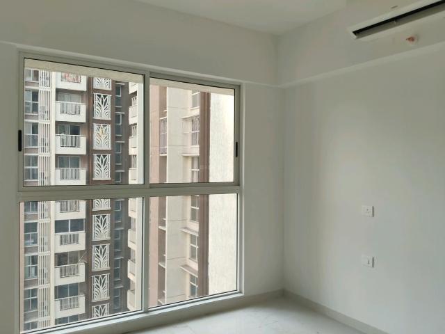 3 BHK Apartment in Mulund West for resale Mumbai. The reference number is 19890060