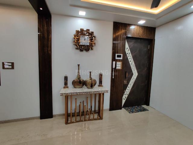 3 BHK Apartment in Mulund West for resale Mumbai. The reference number is 19947163