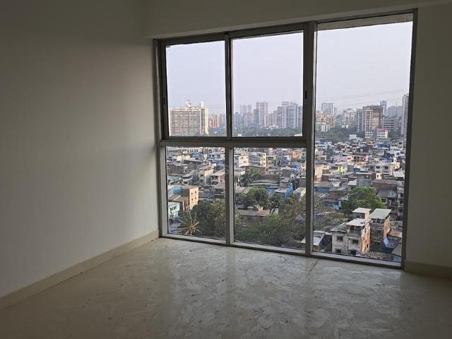 3 BHK Apartment in Mulund West for resale Mumbai. The reference number is 20079356