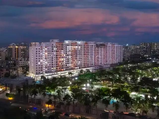 3 BHK Apartment in Mundhwa for resale Pune. The reference number is 20012281