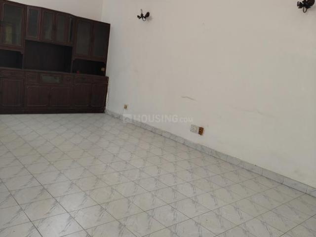 3 BHK Apartment in Munirka for resale New Delhi. The reference number is 18630683
