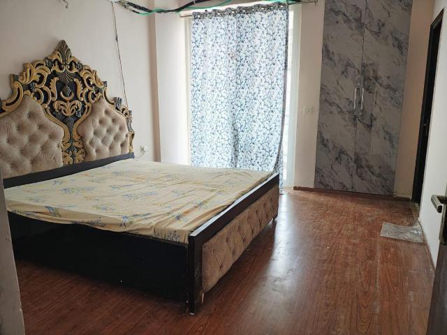 3 BHK Apartment in Noida Extension for rent Greater Noida. The reference number is 16526355