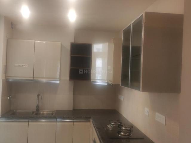 3 BHK Apartment in Noida Extension for rent Greater Noida. The reference number is 16950456