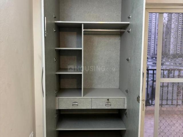 3 BHK Apartment in Noida Extension for rent Greater Noida. The reference number is 16995319