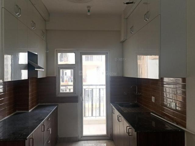 3 BHK Apartment in Noida Extension for rent Greater Noida. The reference number is 17414585