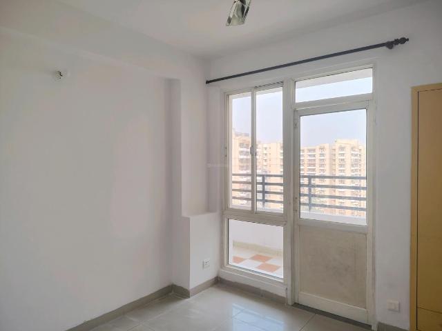 3 BHK Apartment in Noida Extension for rent Greater Noida. The reference number is 18528114