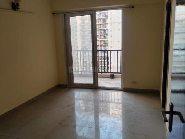 3 BHK Apartment in Noida Extension for rent Greater Noida. The reference number is 18679584