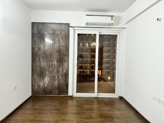 3 BHK Apartment in Noida Extension for rent Greater Noida. The reference number is 18712321