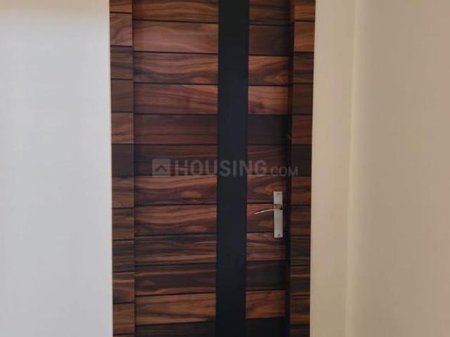 3 BHK Apartment in Noida Extension for rent Greater Noida. The reference number is 18180864
