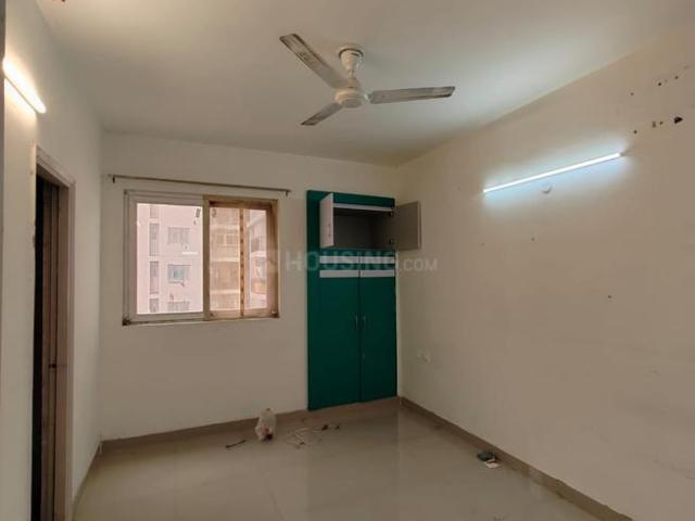 3 BHK Apartment in Noida Extension for rent Greater Noida. The reference number is 18275040
