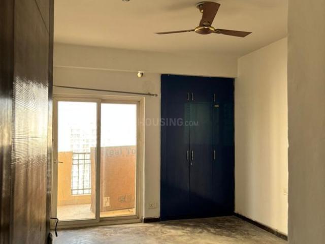 3 BHK Apartment in Noida Extension for rent Greater Noida. The reference number is 19461653