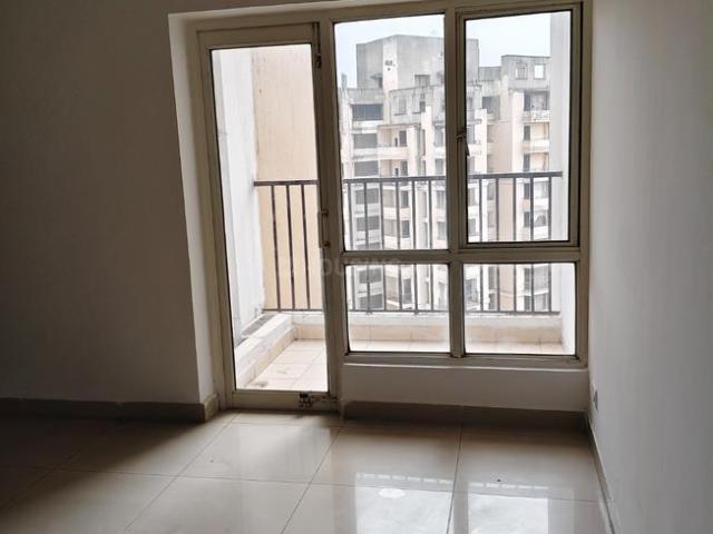 3 BHK Apartment in Noida Extension for rent Greater Noida. The reference number is 19500656