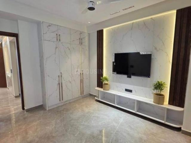 3 BHK Apartment in Noida Extension for rent Greater Noida. The reference number is 19506111