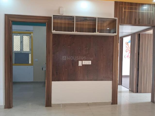 3 BHK Apartment in Noida Extension for rent Greater Noida. The reference number is 19546485