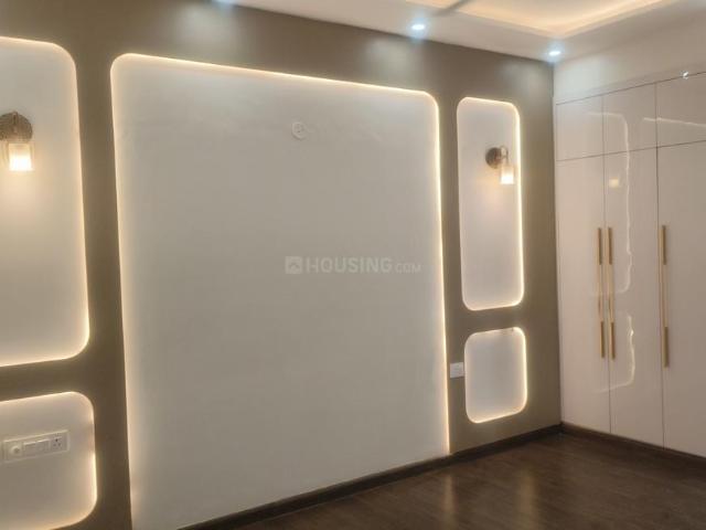 3 BHK Apartment in Noida Extension for rent Greater Noida. The reference number is 19588917