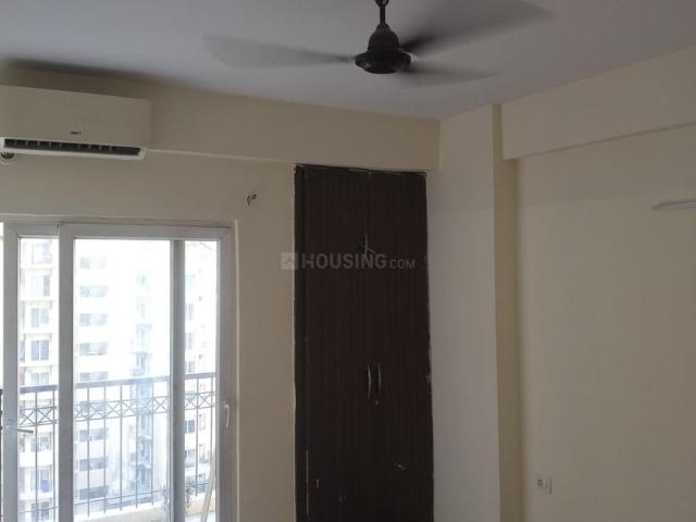 3 BHK Apartment in Noida Extension for rent Greater Noida. The reference number is 19645129