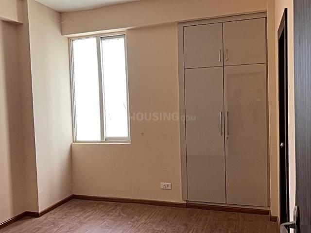 3 BHK Apartment in Noida Extension for rent Greater Noida. The reference number is 19708550