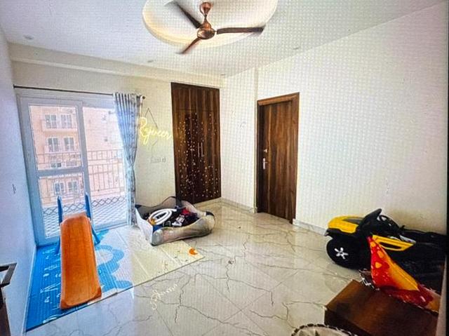 3 BHK Apartment in Noida Extension for rent Greater Noida. The reference number is 19771120