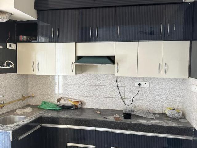 3 BHK Apartment in Noida Extension for rent Greater Noida. The reference number is 19780857