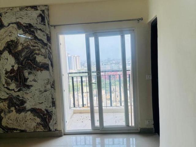 3 BHK Apartment in Noida Extension for rent Greater Noida. The reference number is 19872074