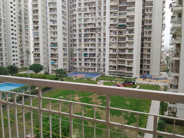 3 BHK Apartment in Noida Extension for rent Greater Noida. The reference number is 19898845