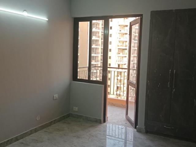 3 BHK Apartment in Noida Extension for rent Greater Noida. The reference number is 19903193