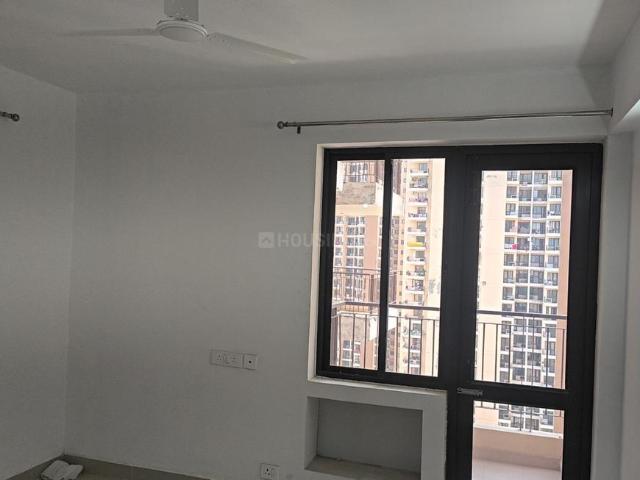 3 BHK Apartment in Noida Extension for rent Greater Noida. The reference number is 19915462