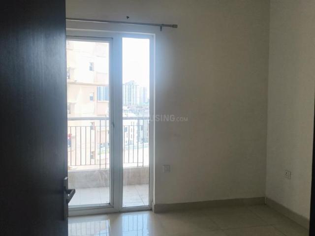 3 BHK Apartment in Noida Extension for rent Greater Noida. The reference number is 19915542