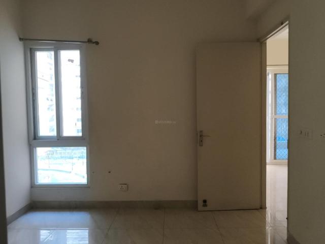3 BHK Apartment in Noida Extension for rent Greater Noida. The reference number is 19969180