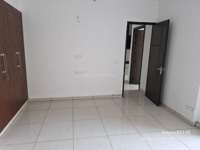 3 BHK Apartment in Noida Extension for rent Greater Noida. The reference number is 19173489