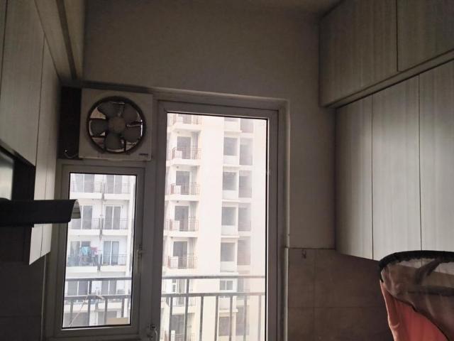 3 BHK Apartment in Noida Extension for rent Greater Noida. The reference number is 19214915