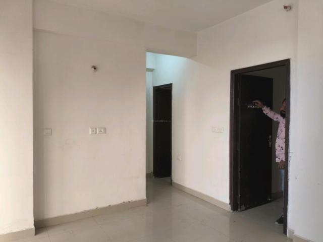 3 BHK Apartment in Noida Extension for rent Greater Noida. The reference number is 19226306
