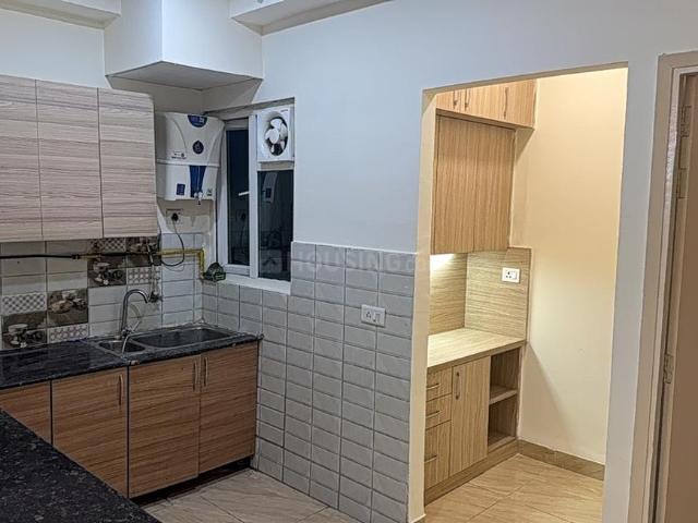3 BHK Apartment in Noida Extension for rent Greater Noida. The reference number is 19236458