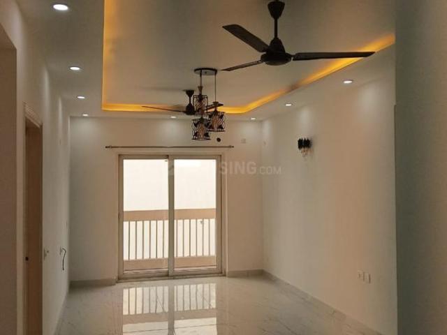 3 BHK Apartment in Noida Extension for rent Greater Noida. The reference number is 19247337