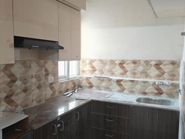 3 BHK Apartment in Noida Extension for rent Greater Noida. The reference number is 20431397