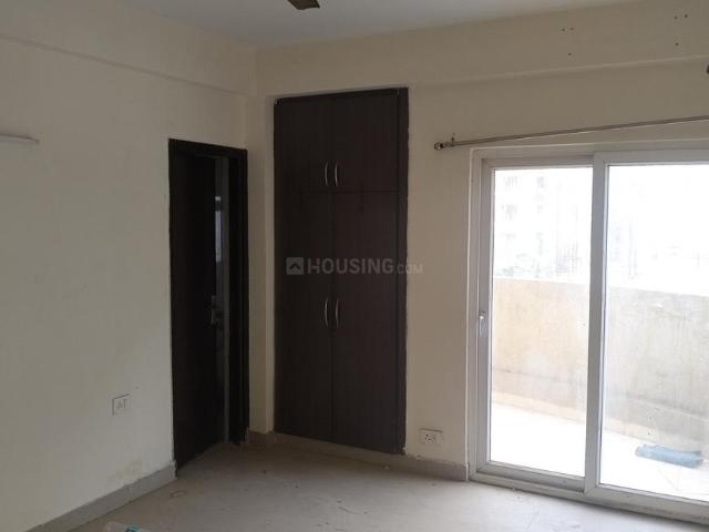 3 BHK Apartment in Noida Extension for rent Greater Noida. The reference number is 20453470