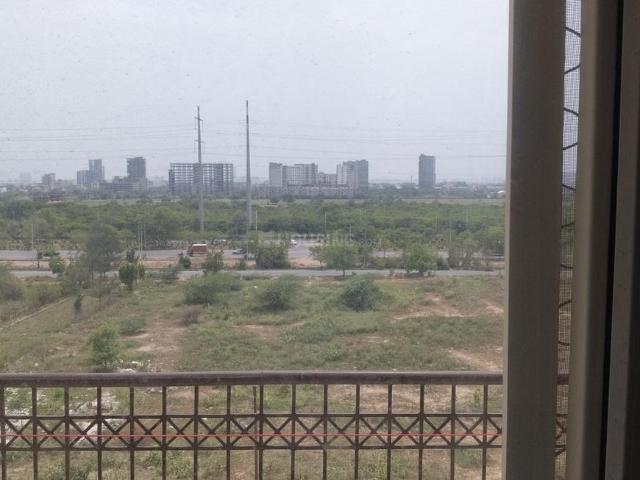 3 BHK Apartment in Noida Extension for rent Greater Noida. The reference number is 20453613