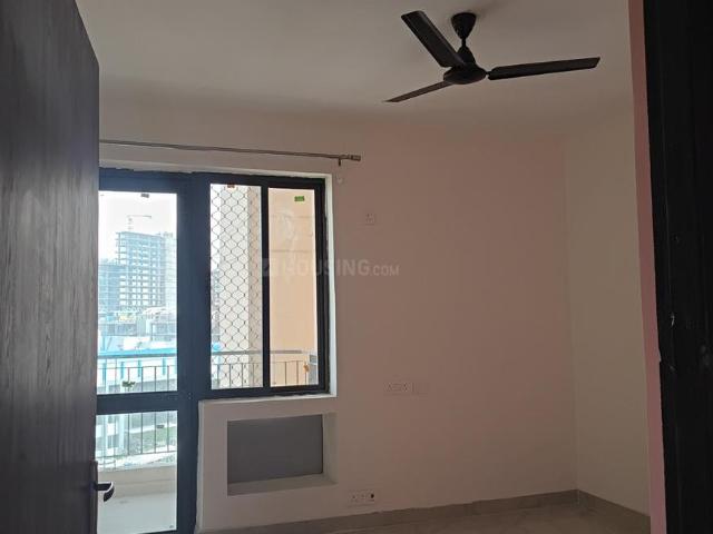 3 BHK Apartment in Noida Extension for rent Greater Noida. The reference number is 20475459