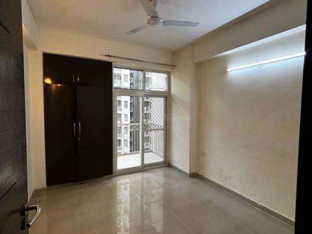 3 BHK Apartment in Noida Extension for rent Greater Noida. The reference number is 20510474