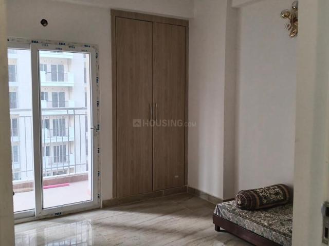 3 BHK Apartment in Noida Extension for rent Greater Noida. The reference number is 20510080