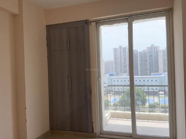 3 BHK Apartment in Noida Extension for rent Greater Noida. The reference number is 20515372