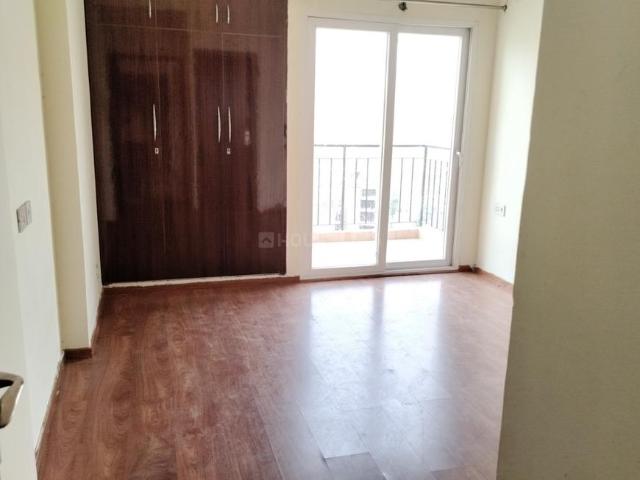 3 BHK Apartment in Noida Extension for rent Greater Noida. The reference number is 20517540