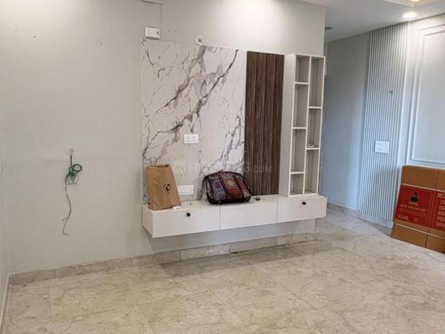 3 BHK Apartment in Noida Extension for rent Greater Noida. The reference number is 20517099