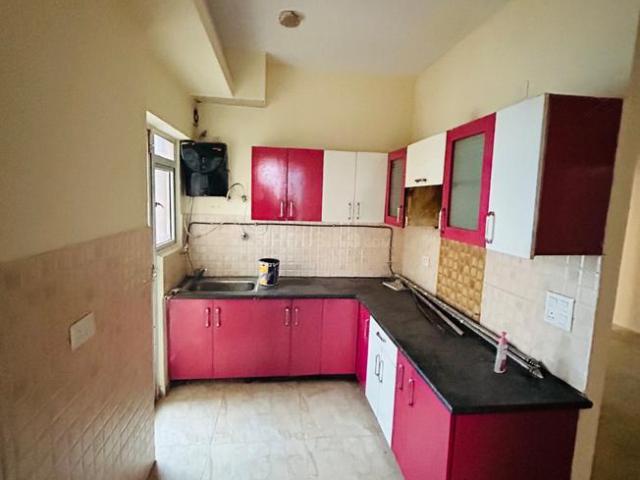 3 BHK Apartment in Noida Extension for rent Greater Noida. The reference number is 20546859