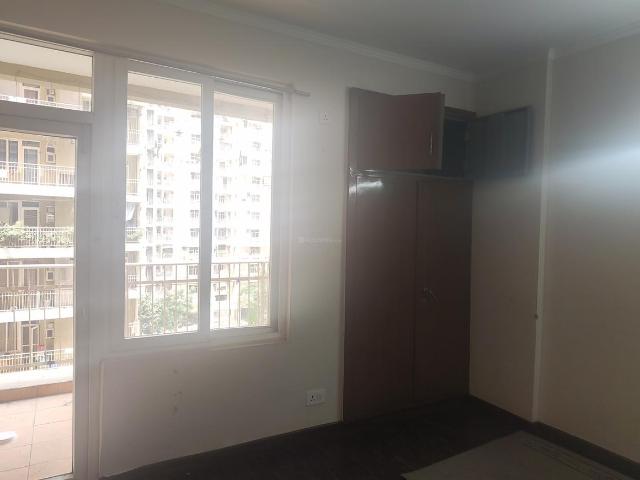3 BHK Apartment in Noida Extension for rent Greater Noida. The reference number is 20552399