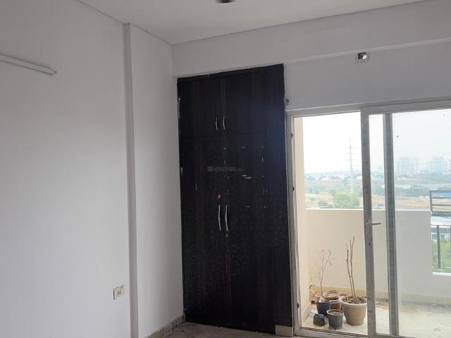 3 BHK Apartment in Noida Extension for rent Greater Noida. The reference number is 20568488