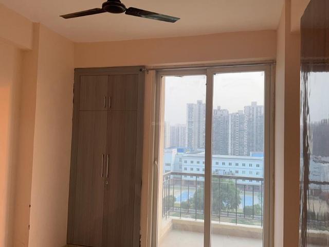 3 BHK Apartment in Noida Extension for rent Greater Noida. The reference number is 20571418