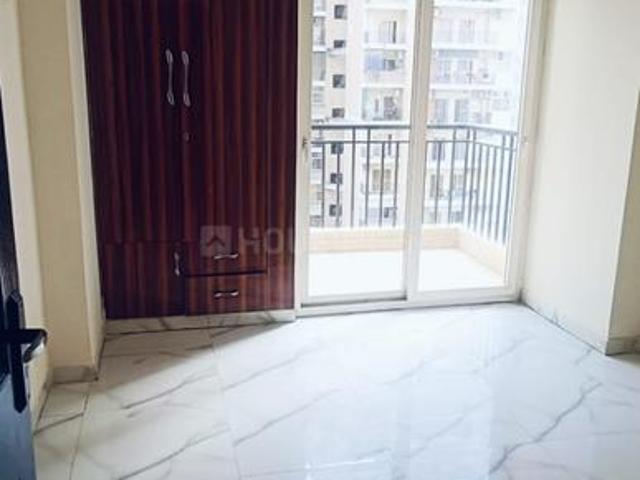 3 BHK Apartment in Noida Extension for rent Greater Noida. The reference number is 20597538