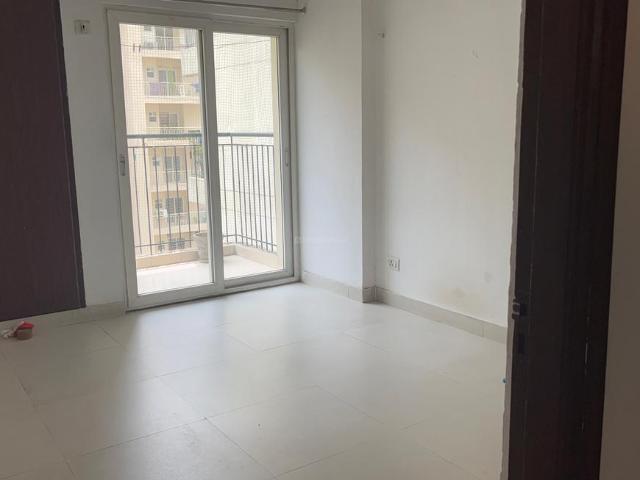 3 BHK Apartment in Noida Extension for rent Greater Noida. The reference number is 20682433