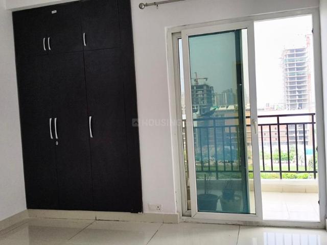 3 BHK Apartment in Noida Extension for rent Greater Noida. The reference number is 20704756